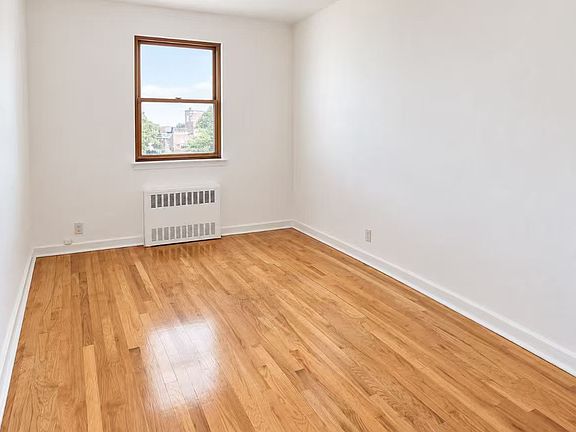 3rd image of 6053 84th St Floor 2