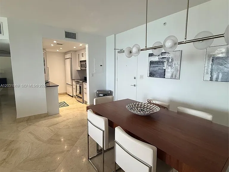 10275 Collins Ave #1221 — Photo 10