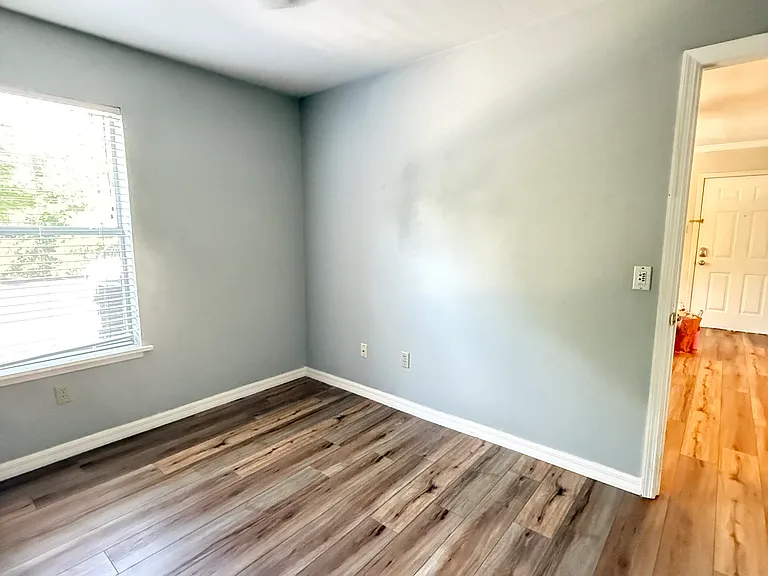 2360 SW Archer Rd #608 — Photo 9