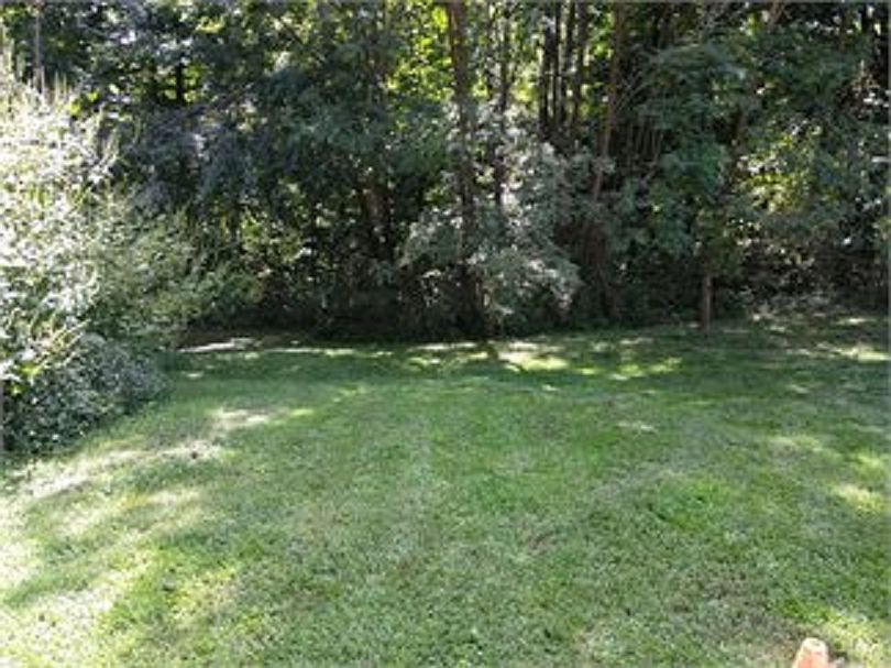 2nd image of 222 Lobb Pt