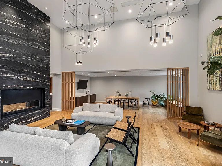 37 L St SE #803 — Photo 24