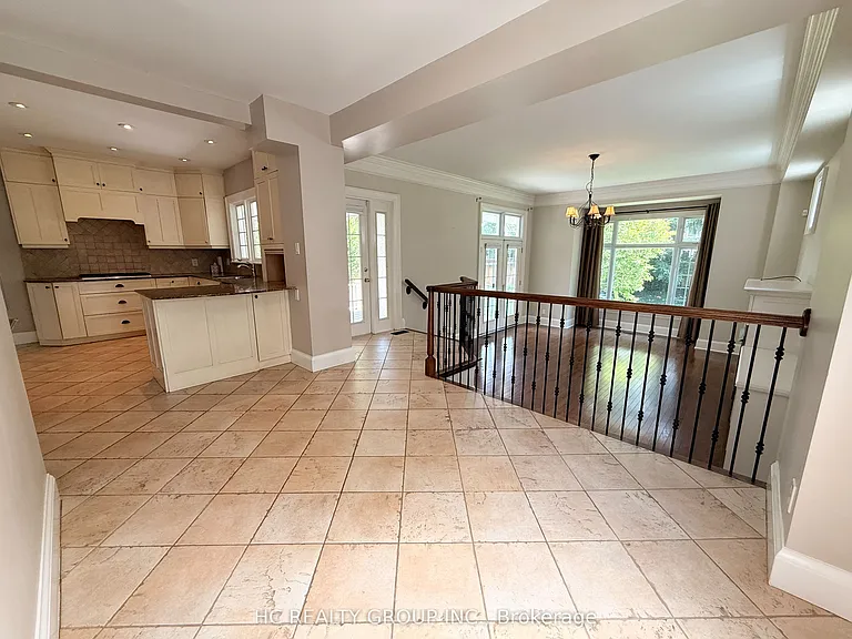 398 Maple Ave — Photo 7