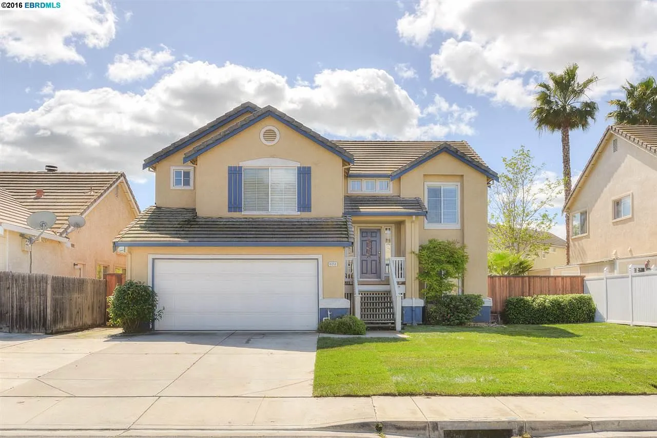 4058 Regatta Dr photo 1