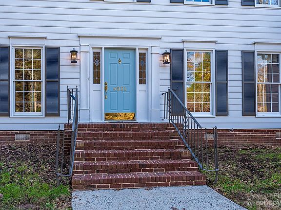 2nd image of 4021 Windwood Cir