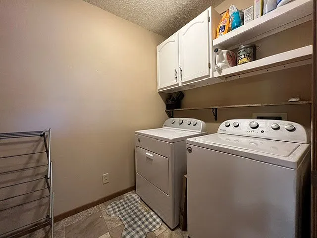 4222 Range View Ct — Photo 31