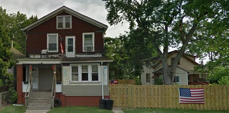 1st image of 27 E Woodward St