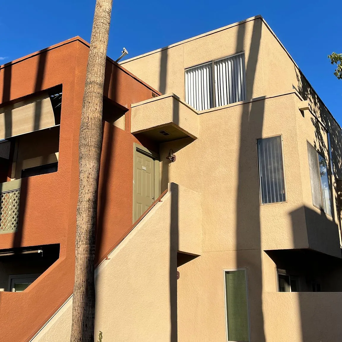 2 bed, 962 sqft, $1,750 — Photo 3