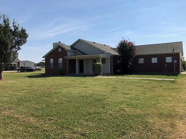 1st image of 11820 Hill Country Cir