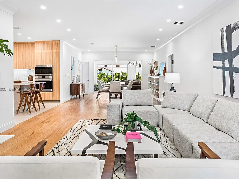 6145 La Gorce Dr — Photo 15