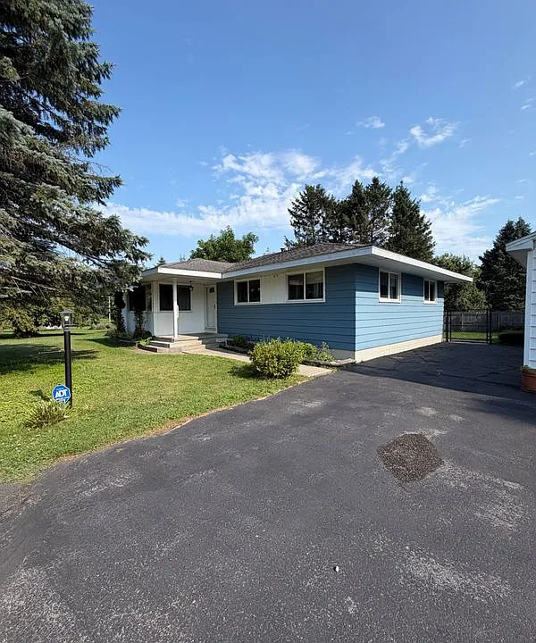 107 Hadley Dr