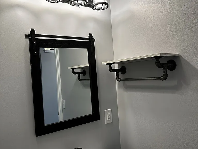 411 S Main St #5 — Photo 8