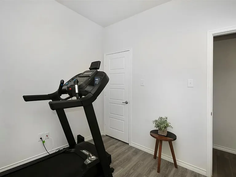 2348 Opaline Dr — Photo 25