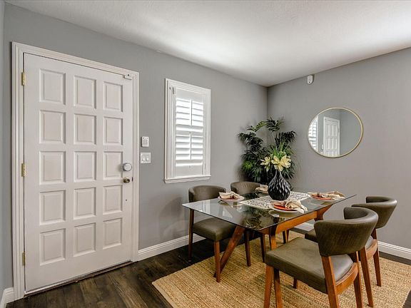 3rd image of 470 N Winchester Blvd APT 404