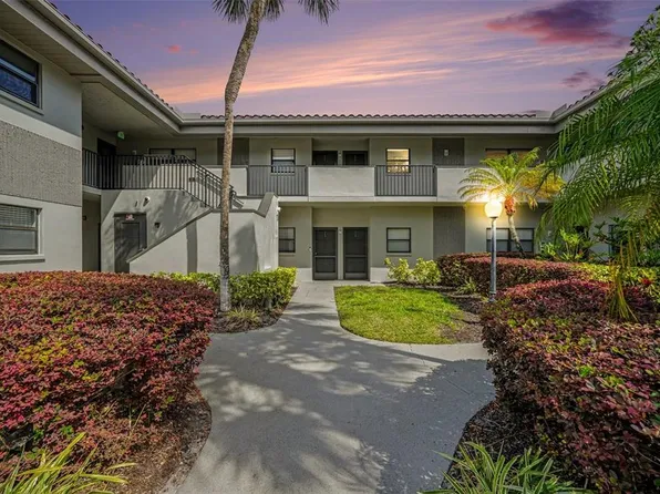 2650 Countryside Blvd APT E204, Clearwater, FL 33761