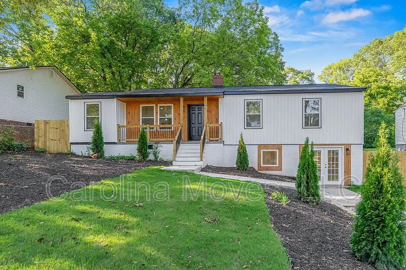 10 Valley View Ln