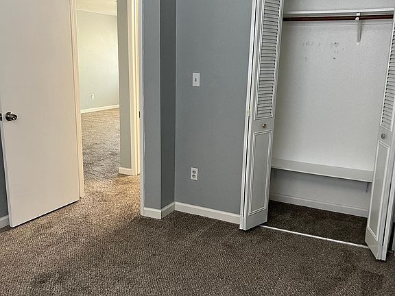 4th image of 137 Wilbur Ave APT 13