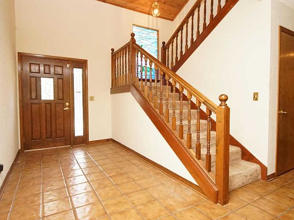 4th image of 631 Birkdale Cv