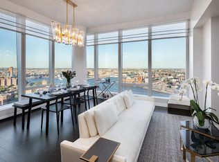 252 South St #30E, New York, NY 10002
