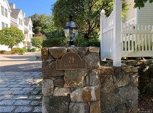 29 Carpenter Ave #B6, Mount Kisco, NY 10549