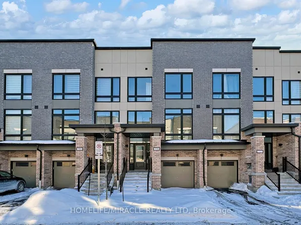 779 Heathrow Path, Oshawa, ON L1K 3G4