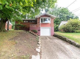 146 Gilmore Dr, Pittsburgh, PA