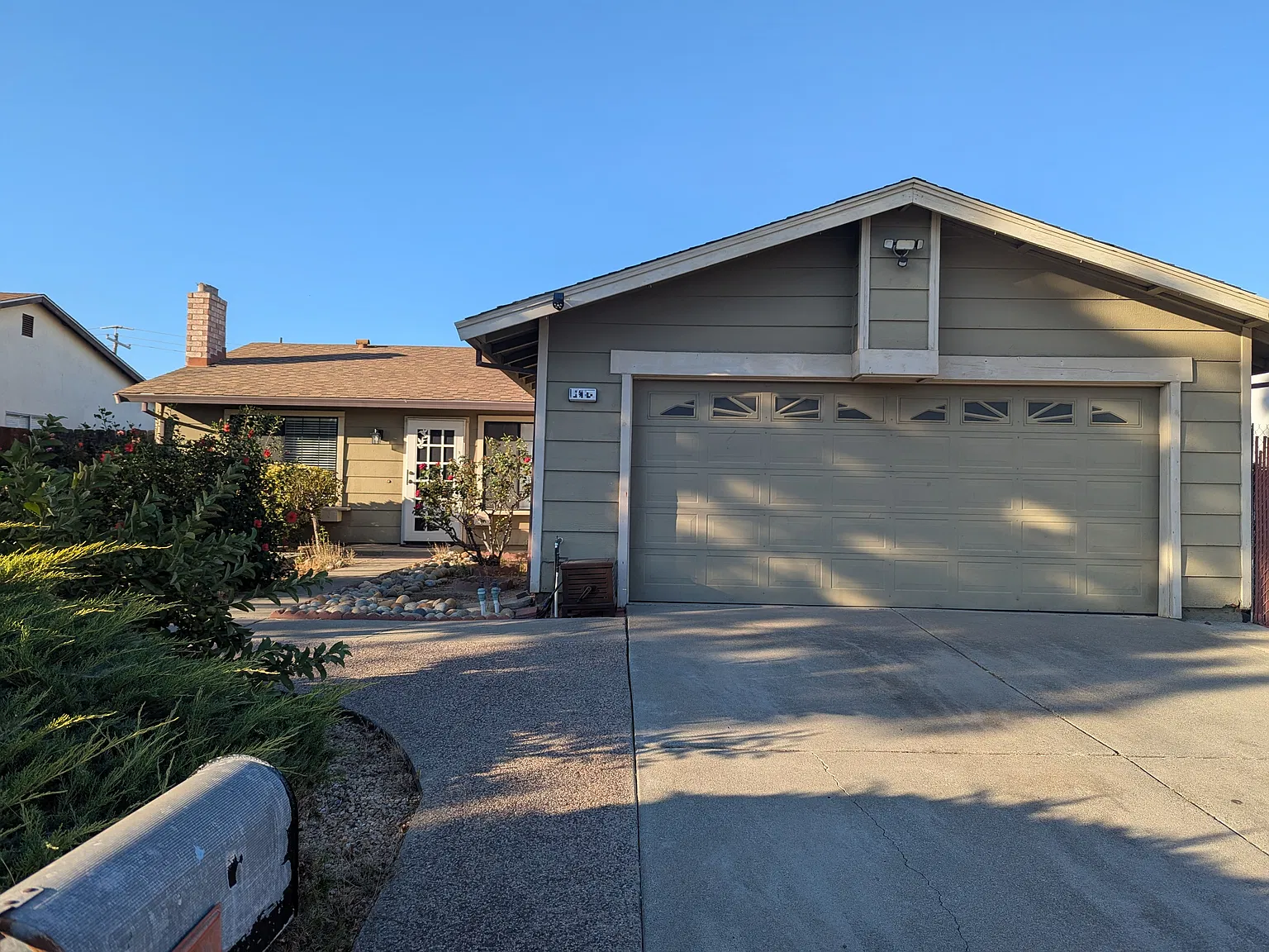 1 bed, 1120 sqft, $1,000 — Photo 1