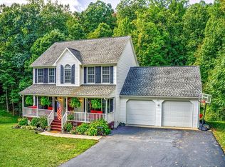 295 Parkview Dr, Blue Ridge, VA 24064