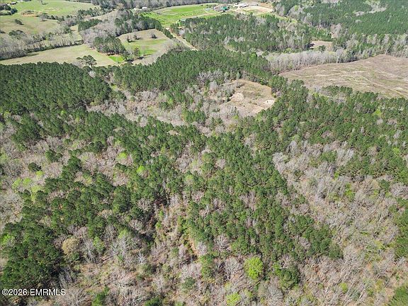 5th image of Lazy Acres Rd