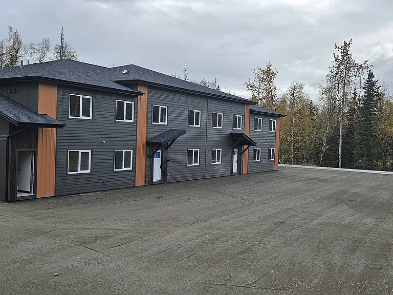 248 E Mulchatna Dr #1 — Photo 5