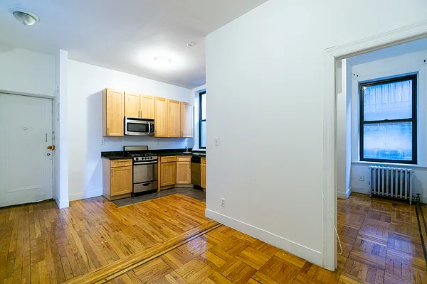 Rented by City Connections Realty | media 22