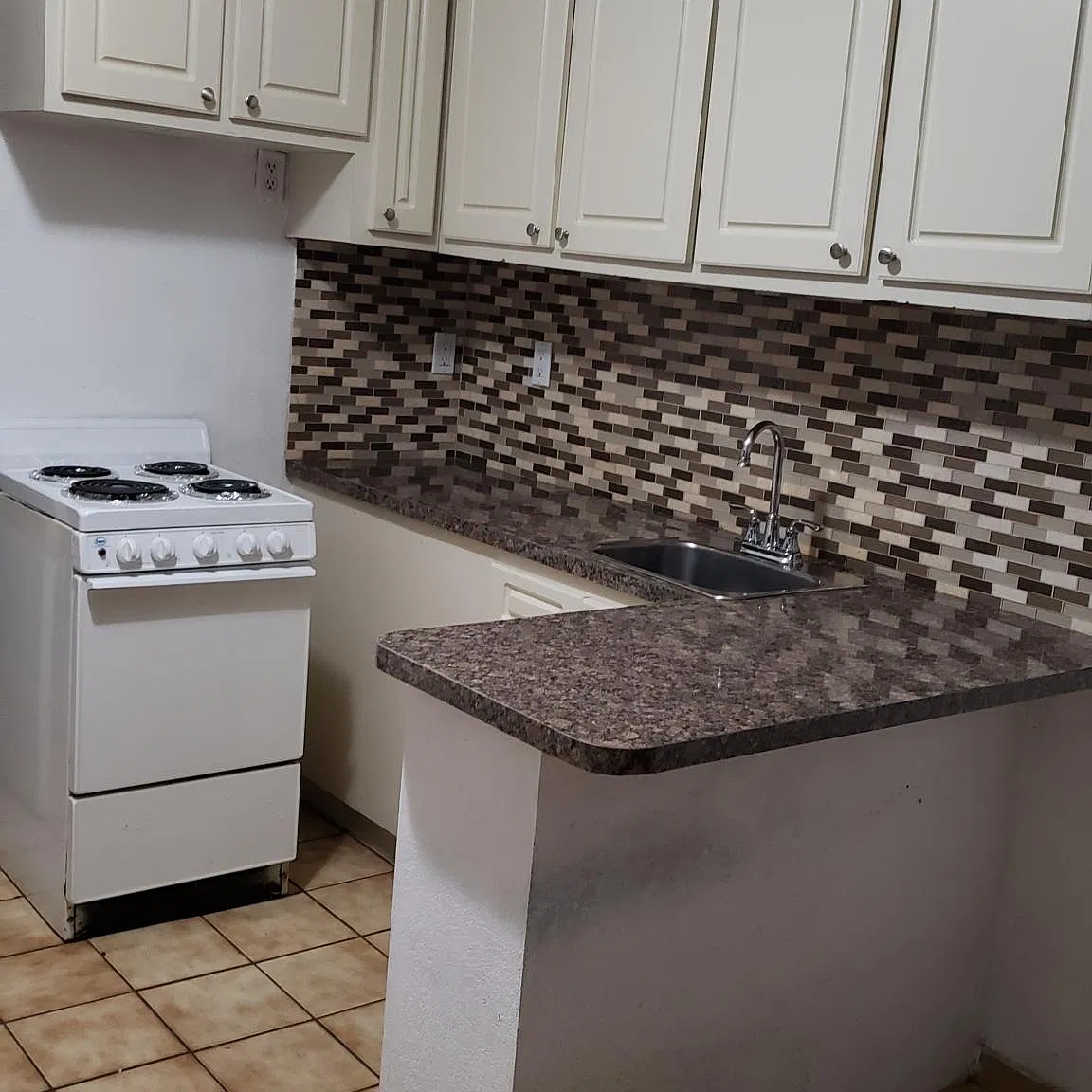 1 bed, 550 sqft, $1,800 — Photo 1