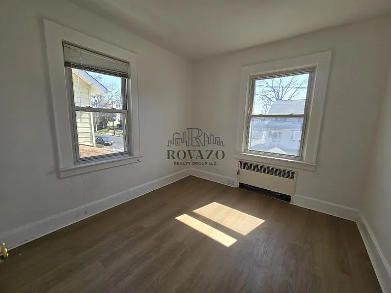 1580 Summit Ave — Photo 7