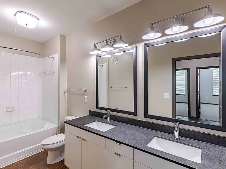 Bluebird Row Apartments — Photo 54