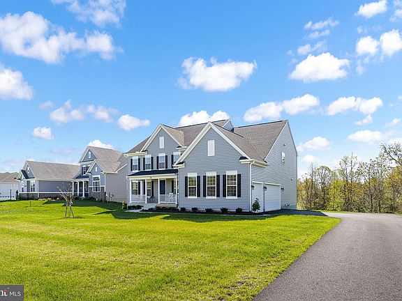 3rd image of 316 Liberty Hall Dr
