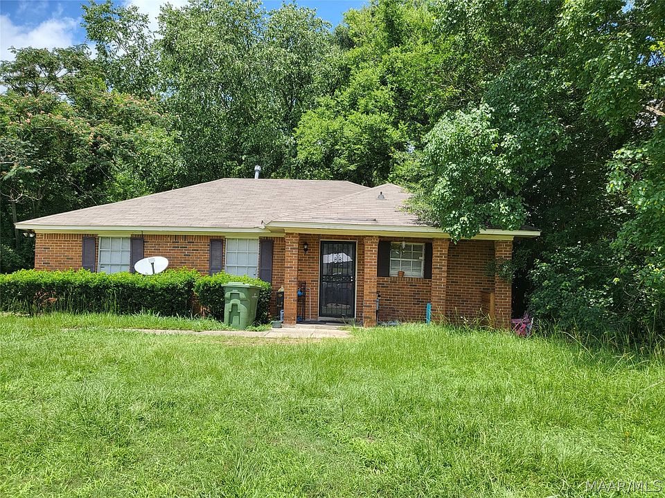 1st image of 5813 Hyde Park Dr