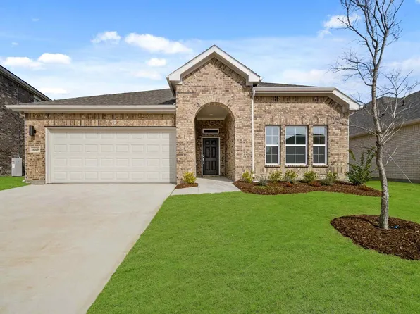 669 Scarlett St, Forney, TX 75126