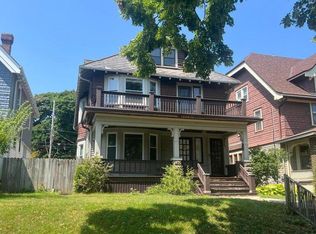 2009 N 49th St #2011, Milwaukee, WI 53208