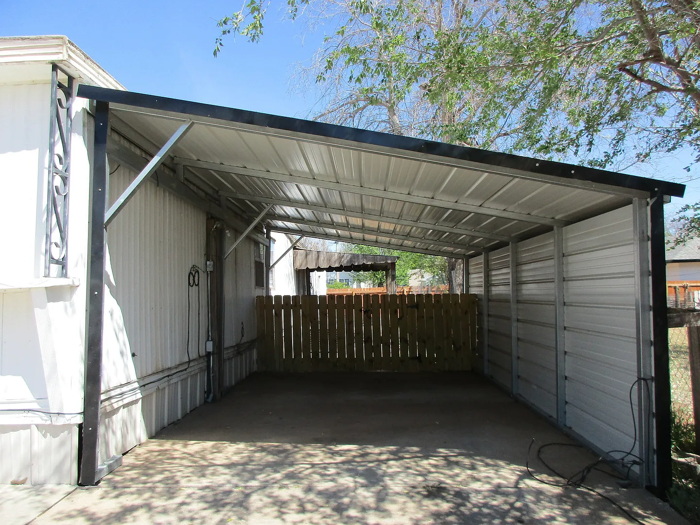 2 bedroom 1.5 bath with Covered Deck and Carport — Photo 2