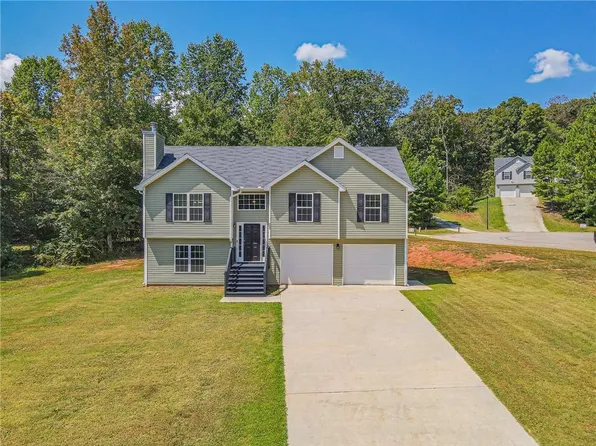 5602 Fox Tail Ct, Gillsville, GA 30543