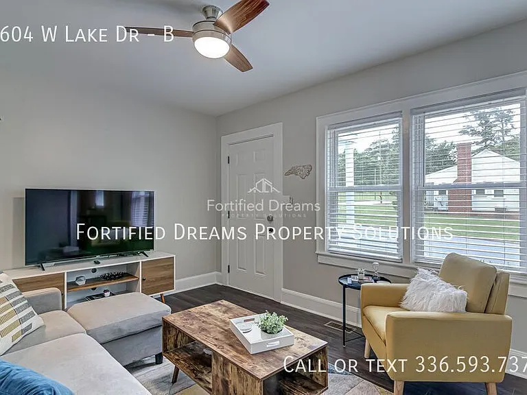 1604 W Lake Dr #B — Photo 7