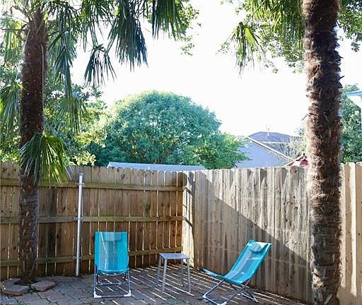 4th image of 11325 Canterbury Tales Ln