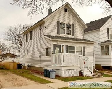 915 Summit Ave, Stoughton, WI, 53589