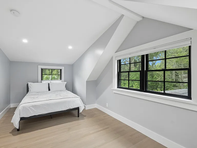 29 Fern Rd — Photo 16