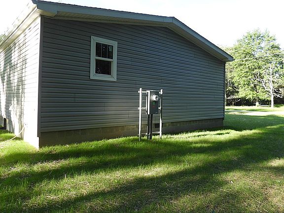 Left side exterior