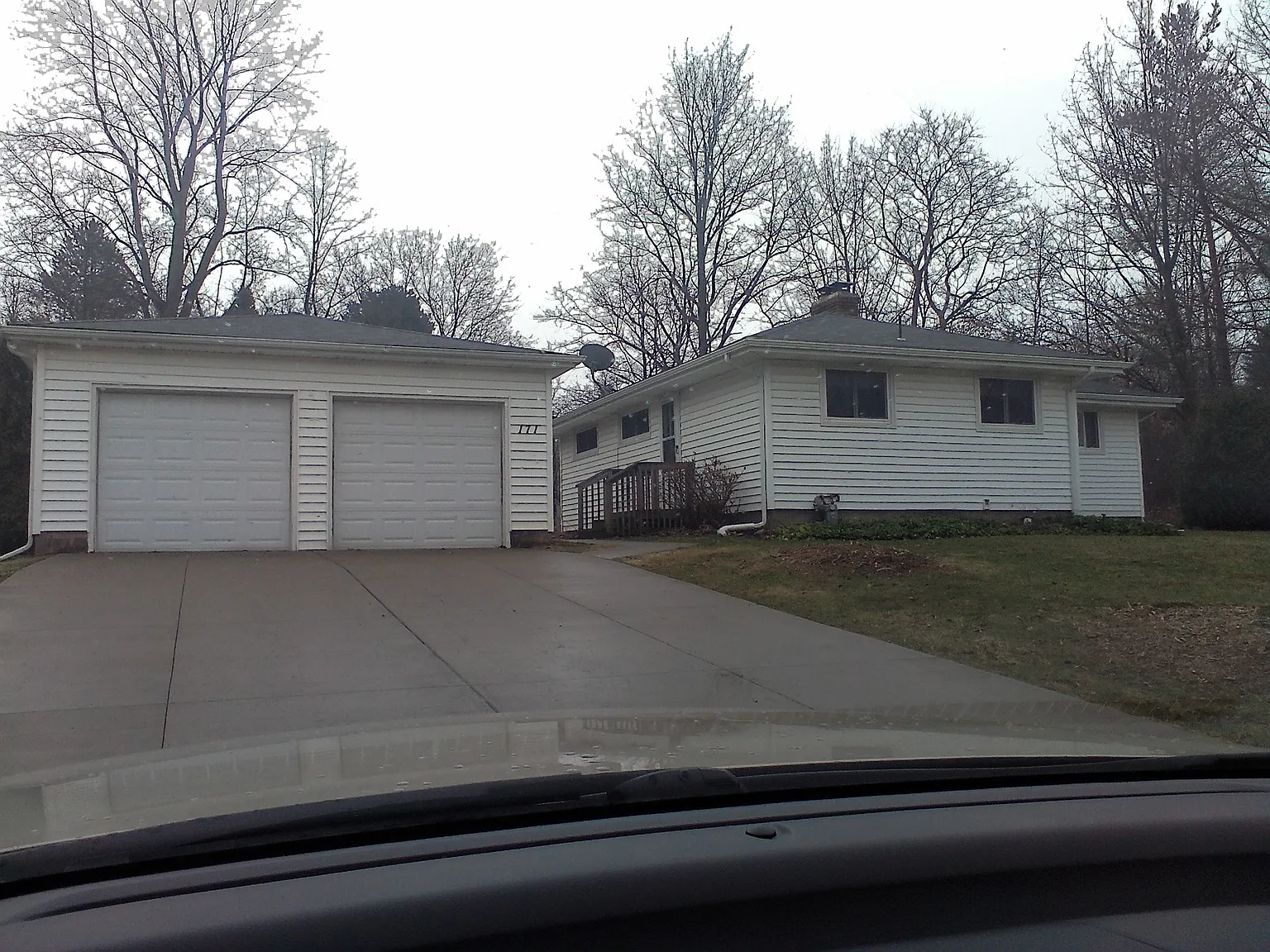 171 Young Rd photo 1