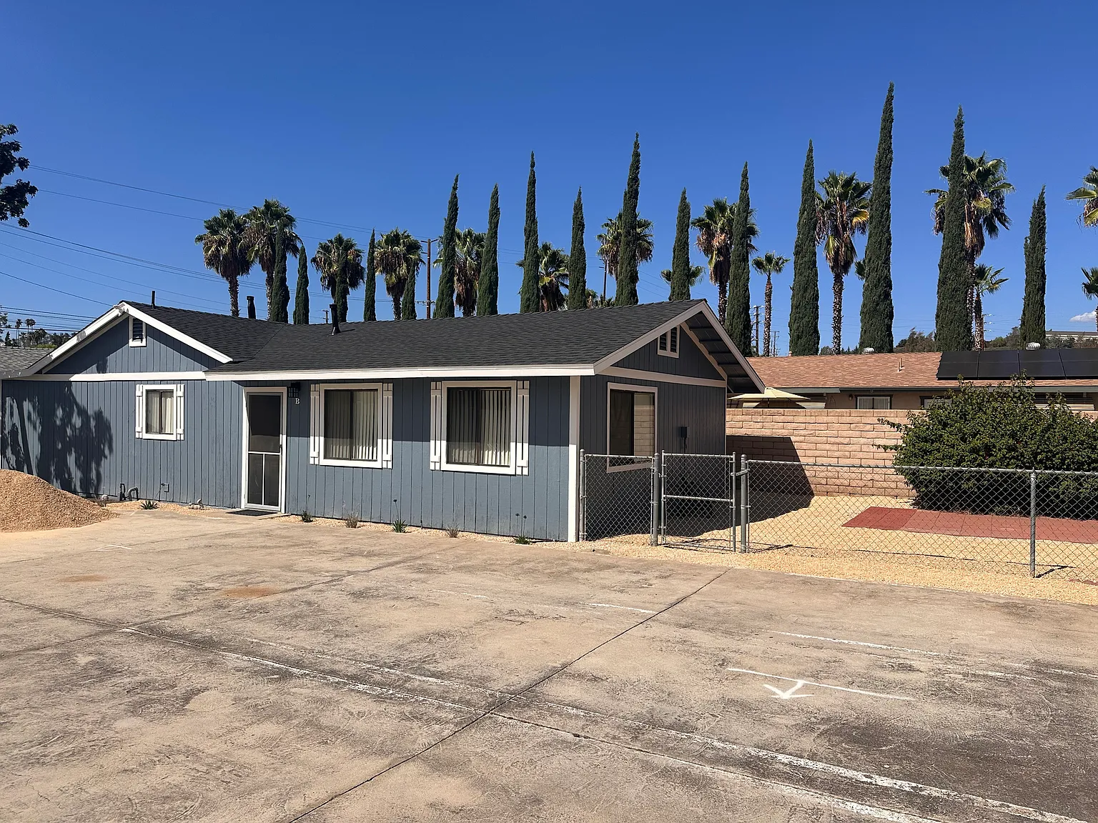 2 bed, $2,250 — Photo 1
