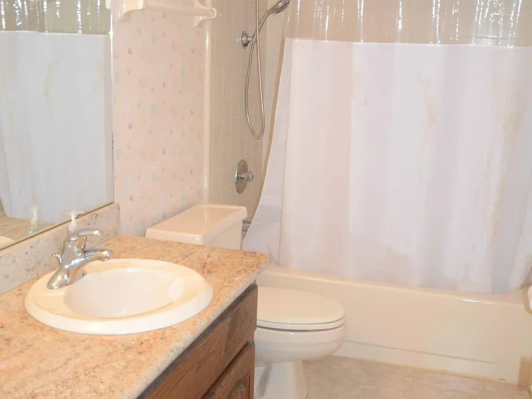 2280 Shepard St #406 — Photo 18