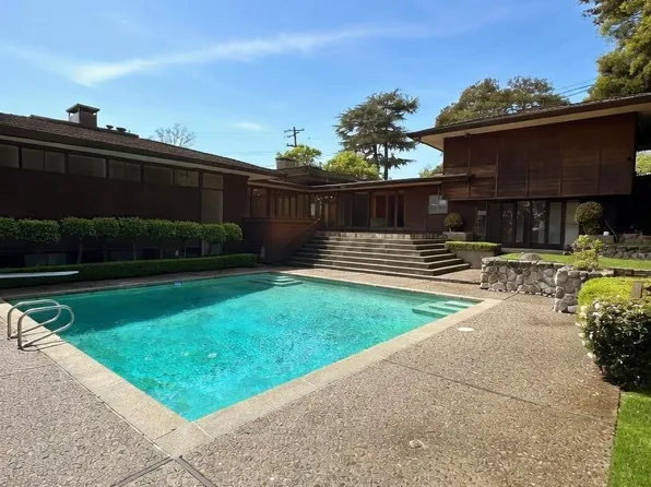 300 Mountain Ave, Piedmont, CA 94611