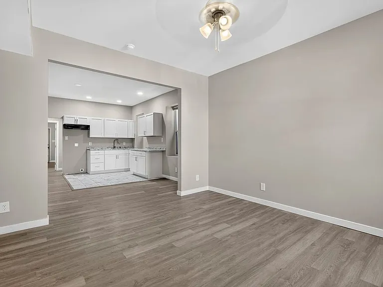 3225 Minnesota Ave #1F — Photo 7
