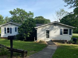 3752 Dry Ponds Rd, Granite Falls, NC 28630